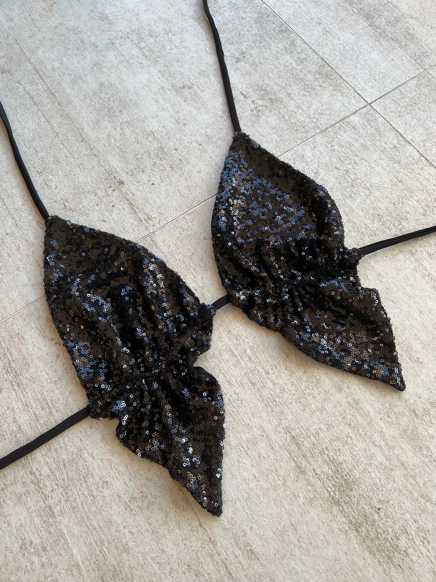 Top Brillos Negro